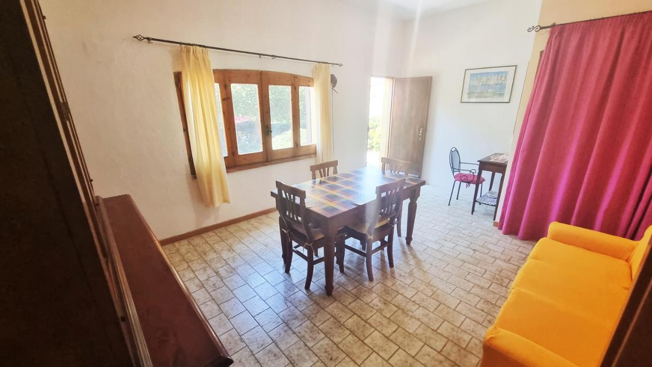La Baia Apartments Sa Rocca Tunda 外观 照片