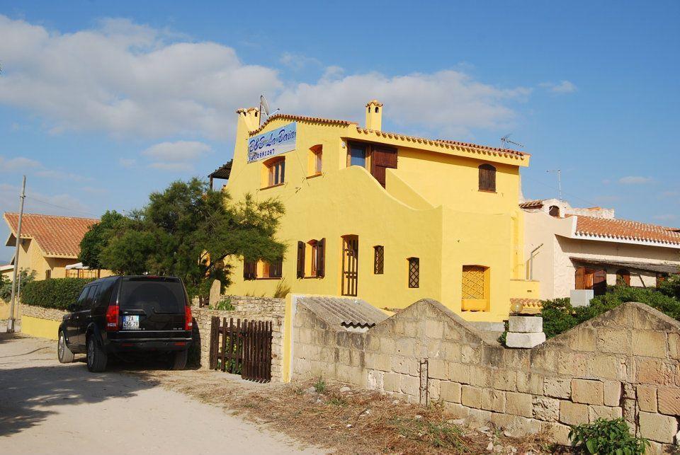 La Baia Apartments Sa Rocca Tunda 外观 照片