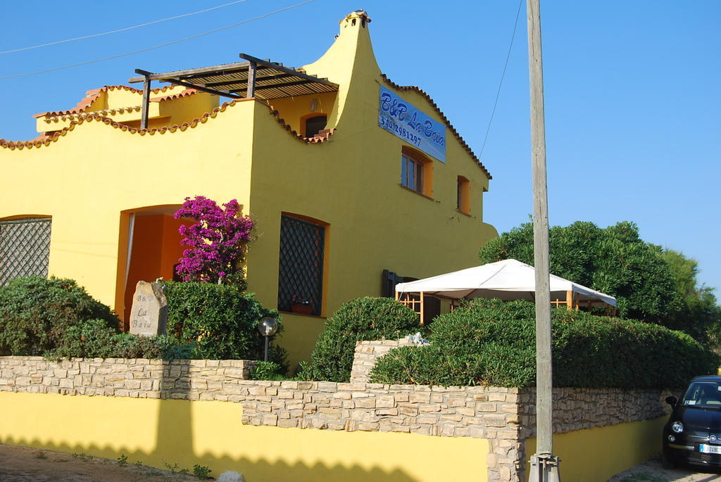 La Baia Apartments Sa Rocca Tunda 外观 照片
