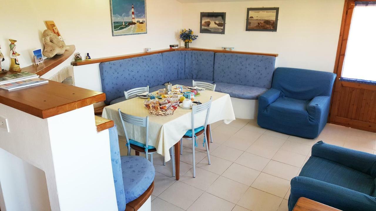 La Baia Apartments Sa Rocca Tunda 外观 照片